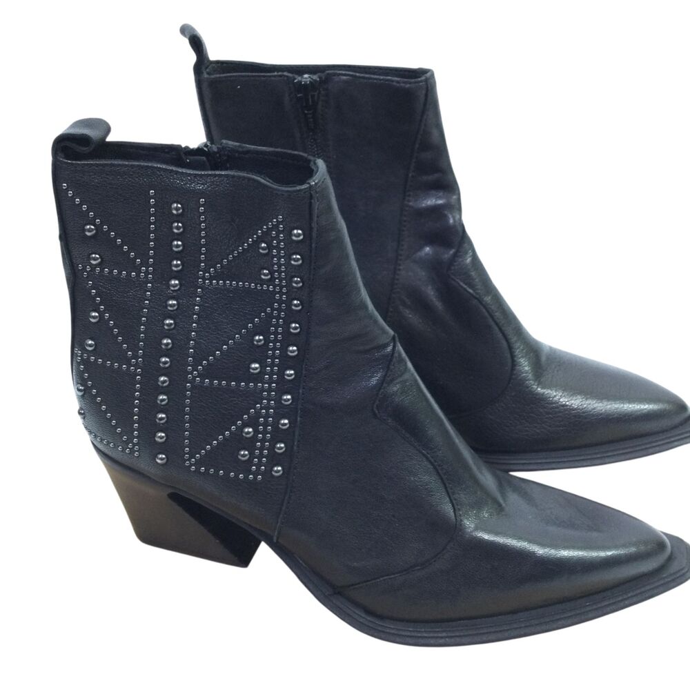Emanuele Crasto Made In Italy Western Boots Studded Pointed Toe Heeled Sz 39 NWT
